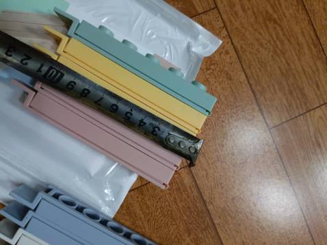 Trước kia thì mình mua máy hàn để hàn miệng túi nhưng khá bất tiện , và tốn kém do máy hàng bằng nhiệt rất đểu. Khi mình mua được mấy cái kẹp này thấy tiện , gọn nhẹ , dùng đi dùng lại được , đây là đơn thứ 2 mình mua ở shop . Phải chi inochi ra thêm mẫu dài hơn để phù hợp với nhu cầu sử dụng