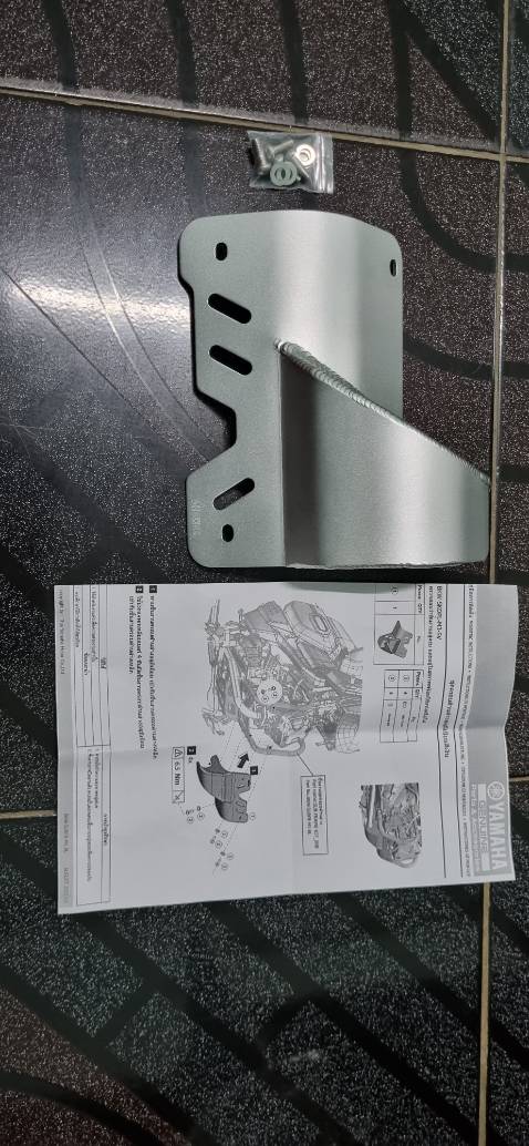 Hàng chính hãng ,chất lượng hoàn thiện rất tốt nhôm rất cứng cáp bảo vệ máy xe ko bị đất đá văng lên