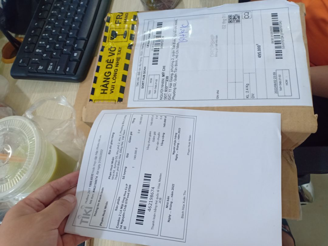 ngũ cốc oki, nhà mình chuyên dùng loại này. nhưng shop làm việc lơ là giao sai hàng cho khách, đợi hoàn trả thì quá lâu  vì phải kiểm tra đủ thứ nhưng sản phẩm và bill giao sai lại là của shop. chờ quá lâu nên mình đã mua chỗ khác cho mẹ mình dùng trước. cho sản phẩm 5* nhưng shop thì chỉ 2* thôi. chán vì phải chờ đợi