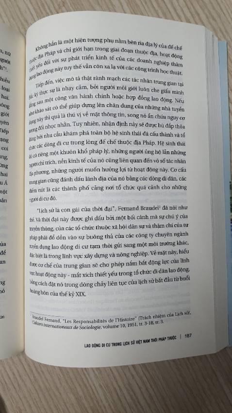 Mới đọc lướt nhưng thấy sách hay, nội dung ok. Nếu mê Lịch sử thì nên đọc