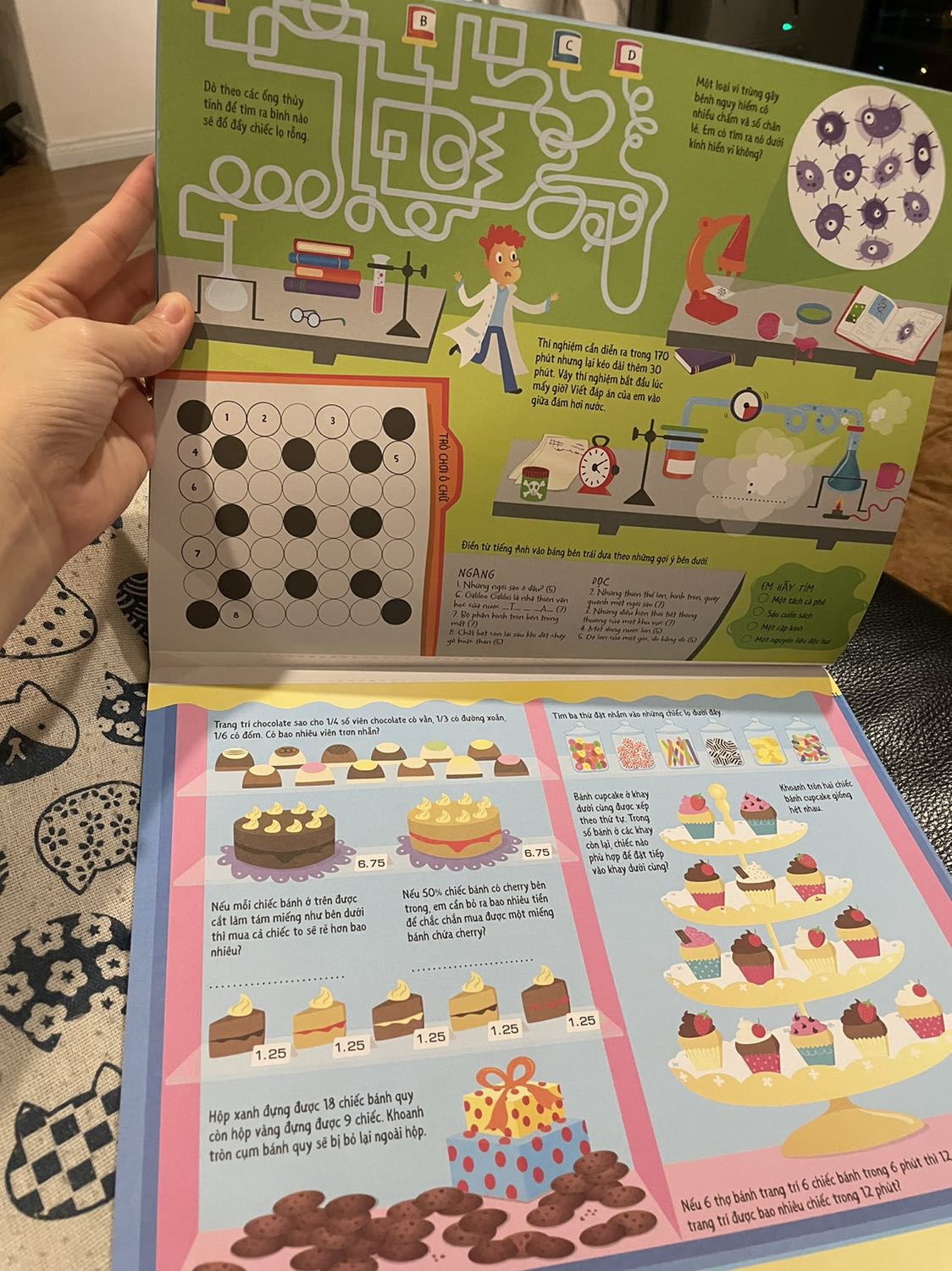 cực nhiều trò hay, bé m lớp 1 bdau tự chơi đc dù nhiều trò cũnh cần trợ giúp.