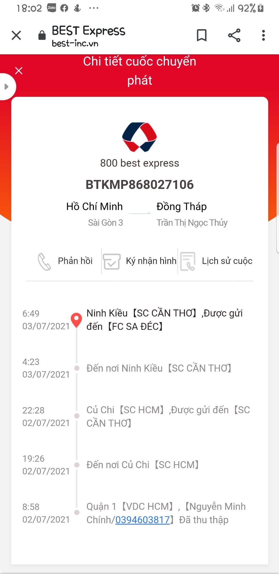 Hẳn là không có gì để bàn cãi về em Tombow này nữa rồi. Mực ra đều màu, đầu cọ mềm mại. Bạn nào mê quay viết thì chắc độ dài của em ấy khá là vừa tay :))) lại còn mua đc với giá rất tốt ^^
Tuy nhiên nếu mua bản màu này có 4 màu khá nhạt nên rất khó sử dụng.
Riêng giao hàng đợt này quá quá lâu, từ SG về bình thường k lâu như vậy, xong mình thấy giao hàng 7 ngày mình cũng chấp nhận vì dịch. Nhưng k hiểu sao đến ngày thứ 6 mới giao cho bên giao hàng. Và cuối cùng là muộn hơn thời gian dự kiến.