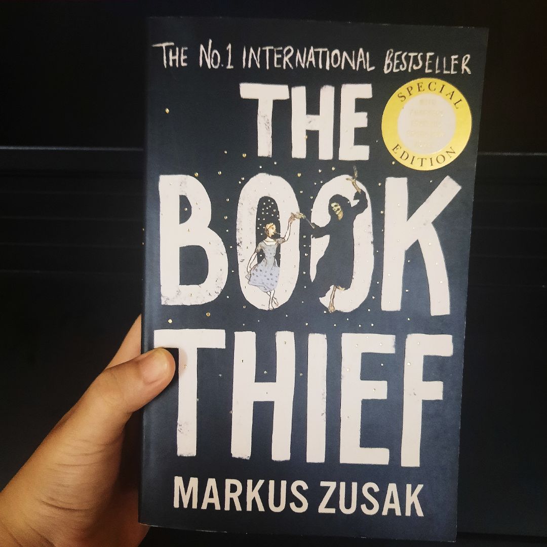 Nội dung về WW2, thích hợp để học tiếng Anh, sách không bẩn, giấy Phần Lan nên cầm nhẹ rất thoải mái, giao hàng nhanh. Nội dung về WW2, thích hợp để học tiếng Anh, sách không bẩn, giấy Phần Lan nên cầm nhẹ rất thoải mái, giao hàng nhanh.