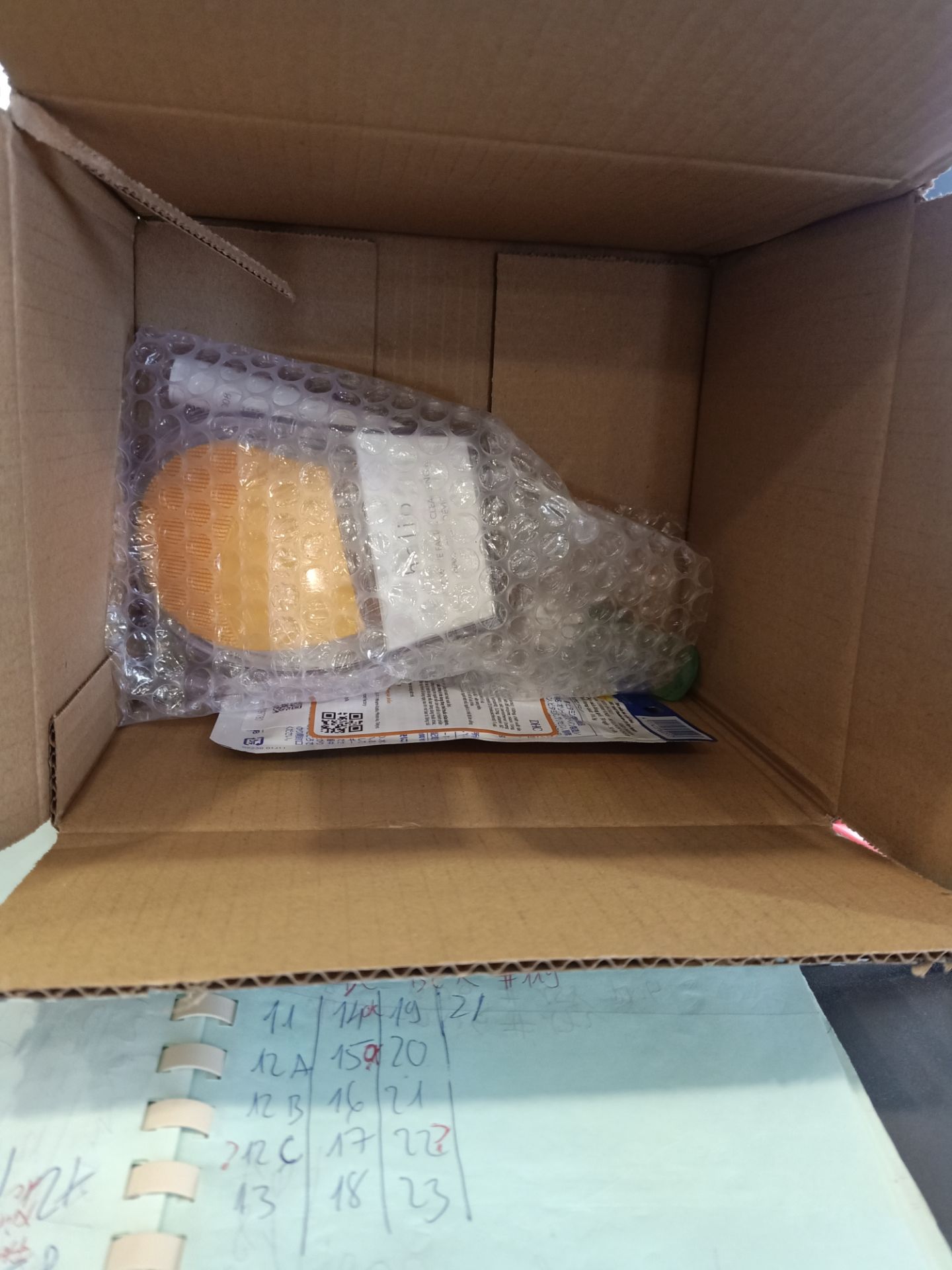 sản phẩm xài rất thích, nếu ai đang phân vân có nên mua máy rửa mặt hay không thì nên mua, rất sạch khi rửa máy, giúp loại bỏ mụn cám. tiki giao hàng nhanh, đóng gói cẩn thận