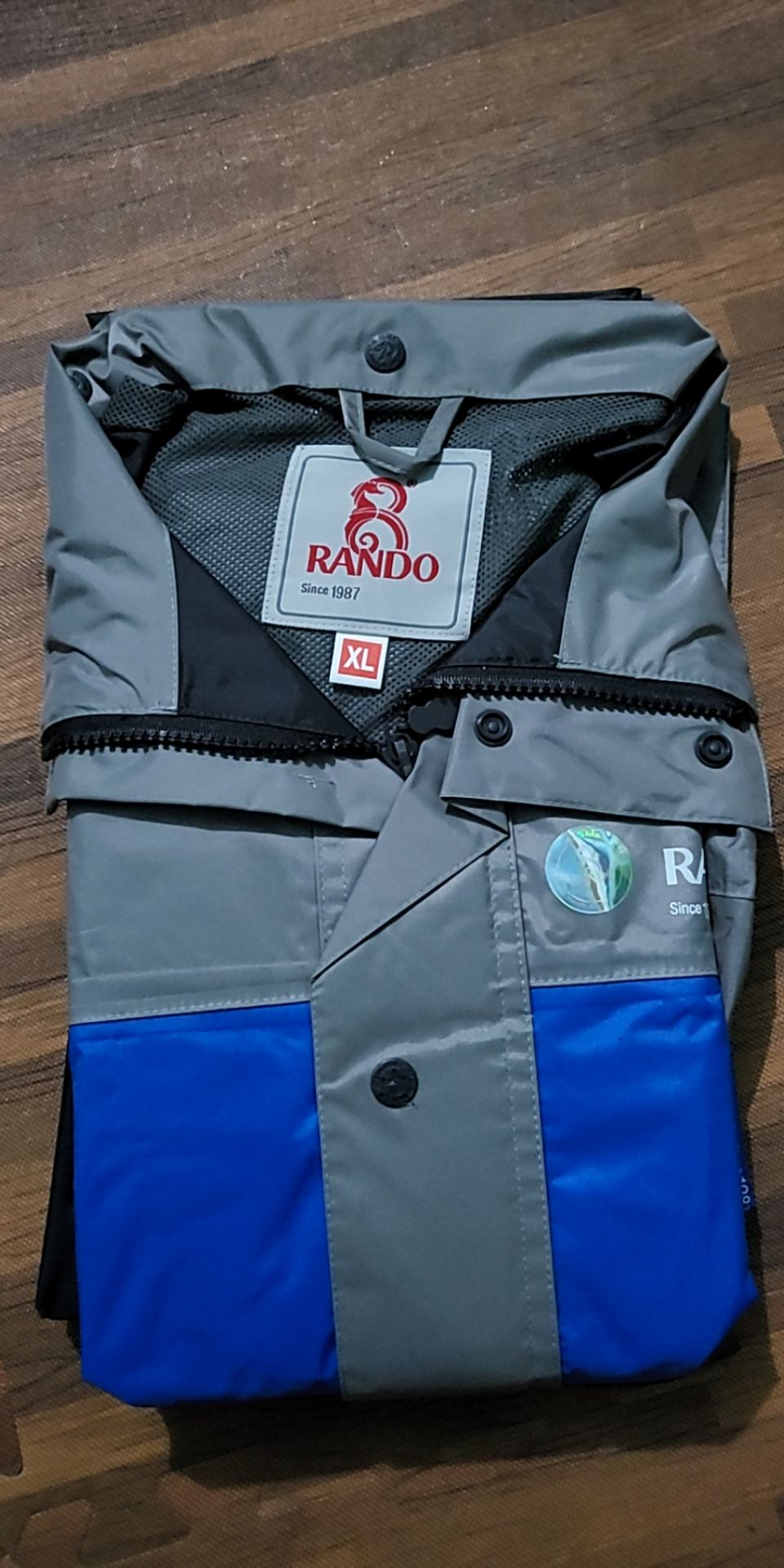 Sản phẩm đẹp, sang, xịn, mịn. Sẽ ủng hộ shop lần sau.