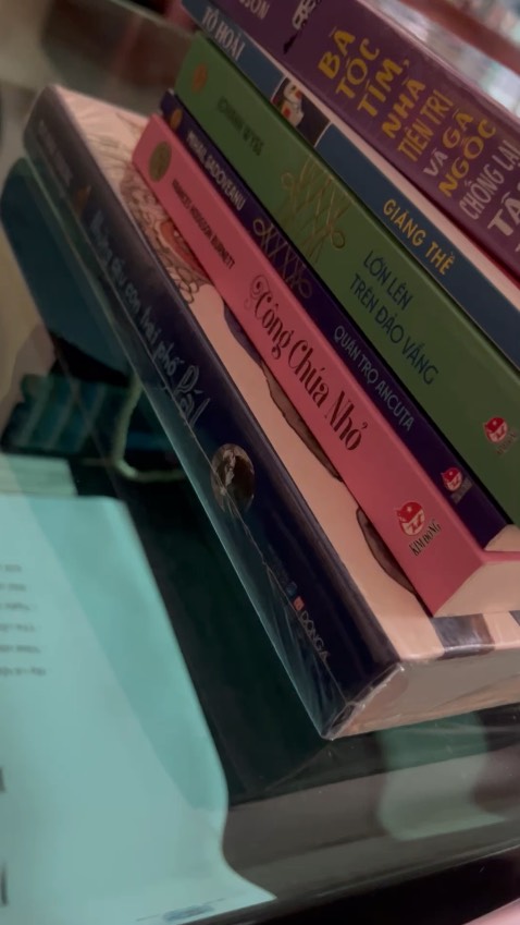 Shop đóng gói cẩn thận và giao nhanh hơn. Sẽ tiếp tục ủng hộ shop ah.