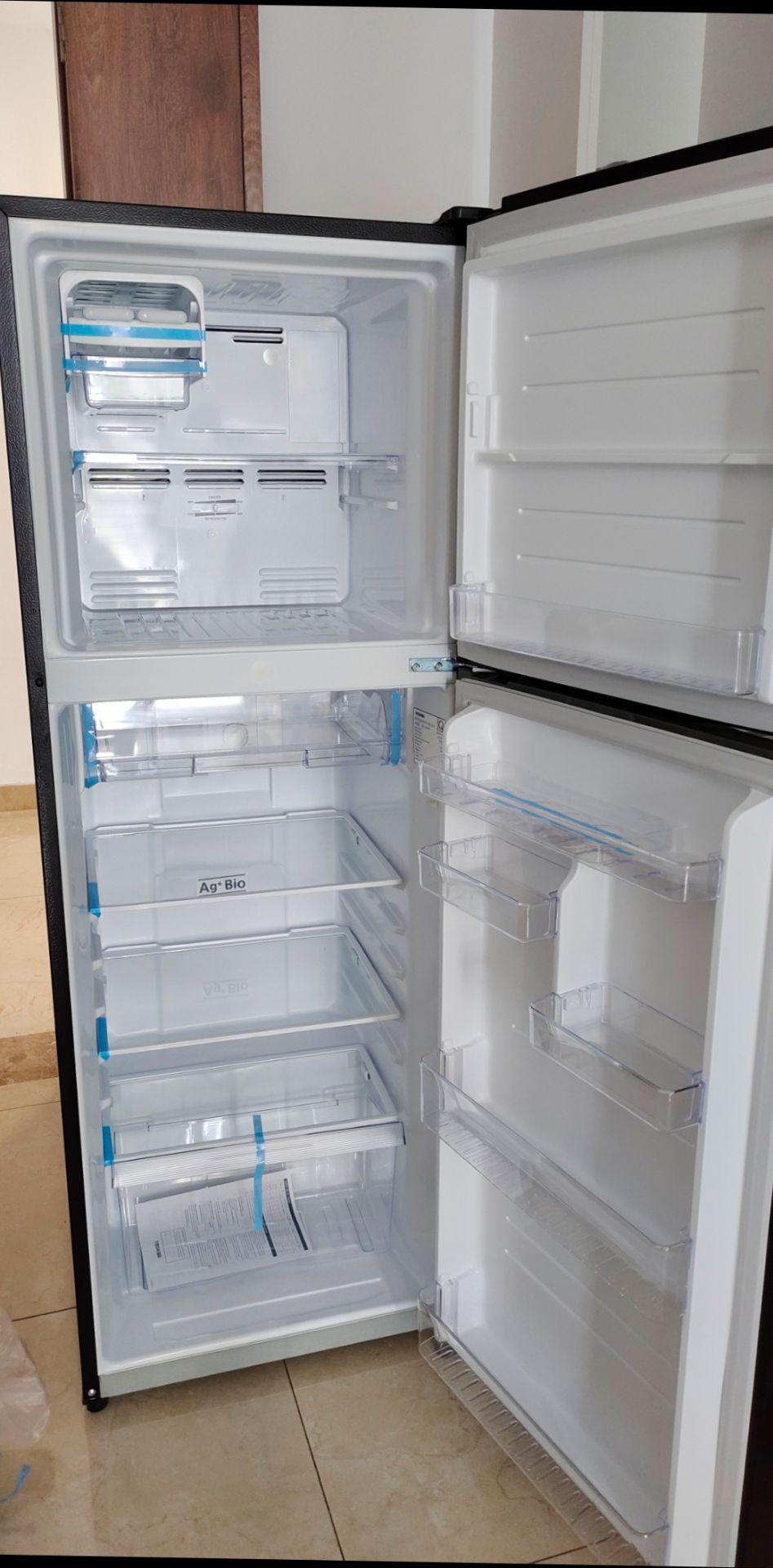 hàng chính hãng Toshiba Thailand ,đáng giá đồng tiền, tủ lạnh chạy êm, màu sắc sang trọng, giá rẻ nhất so với thị trường , chất lượng Toshiba chưa bao giờ làm mình thất vọng,tủ lạnh lạnh đều ,ngăn kéo sắp xếp hợp lý tiết kiệm được không gian , anh shipper giao hàng nhiệt tình ?, chất lượng tiki 5 sao về giá cả và phục vụ hàng chính hãng Toshiba Thailand ,đáng giá đồng tiền, tủ lạnh chạy êm, màu sắc sang trọng, giá rẻ nhất so với thị trường , chất lượng Toshiba chưa bao giờ làm mình thất vọng,tủ lạnh lạnh đều ,ngăn kéo sắp xếp hợp lý tiết kiệm được không gian , anh shipper giao hàng nhiệt tình ?, chất lượng tiki 5 sao về giá cả và phục vụ