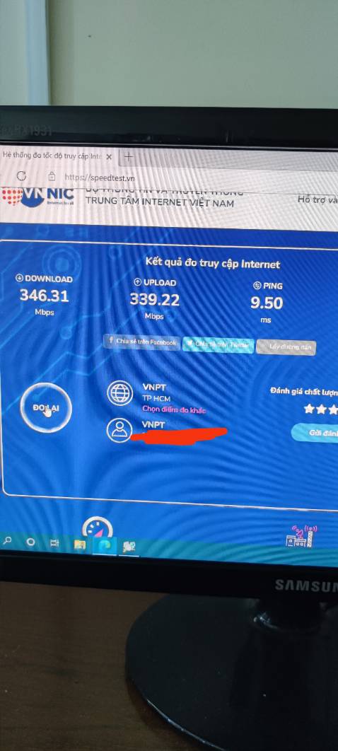 Wifi bắt khá ổn, xuyên 1 tường vẫn được -56dbm. Không hiểu sao ngồi sát cục wifi mà speedtest chỉ loanh quanh 86, 87..cổng wan 100Mbps mà chạy không hết được công suất, trong khi mạng mình gắn vào cổng GE là 350Mbps. Chắc do dây kết nối quá. Wifi bắt khá ổn, xuyên 1 tường vẫn được -56dbm. Không hiểu sao ngồi sát cục wifi mà speedtest chỉ loanh quanh 86, 87..cổng wan 100Mbps mà chạy không hết được công suất, trong khi mạng mình gắn vào cổng GE là 350Mbps. Chắc do dây kết nối quá.