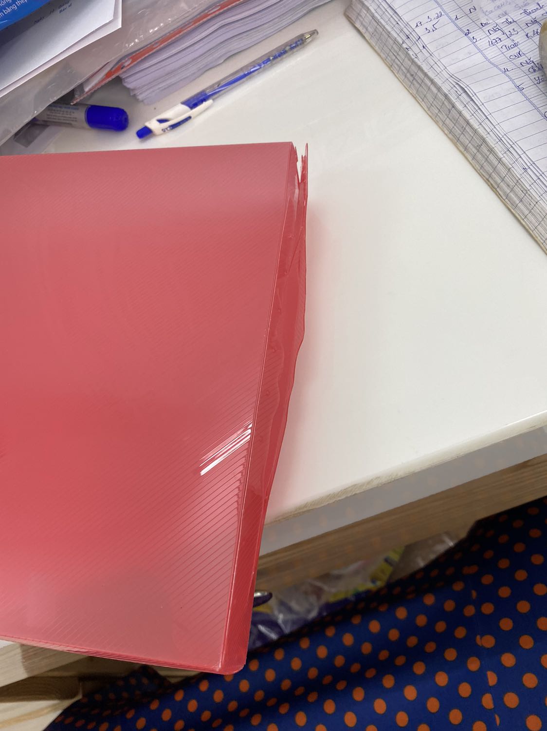 Sản phẩm tạm ổn.
Hàng tặng kèm bị vỡ , không dùng được