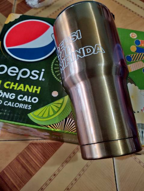 Hương vị ngon , dể uống , hàng chất lượng . Giao hàng rất nhanh . Mới đặt tối hôm qua , chiều hôm sau nhận đc hàng . Tiki thật tuyệt vời.👍👍👍👍👍👍👍👍👍👍👍👍👍👍 đc tặng quà thật là ly pepsi nửa . Thanks .... Hương vị ngon , dể uống , hàng chất lượng . Giao hàng rất nhanh . Mới đặt tối hôm qua , chiều hôm sau nhận đc hàng . Tiki thật tuyệt vời.👍👍👍👍👍👍👍👍👍👍👍👍👍👍 đc tặng quà thật là ly pepsi nửa . Thanks ....