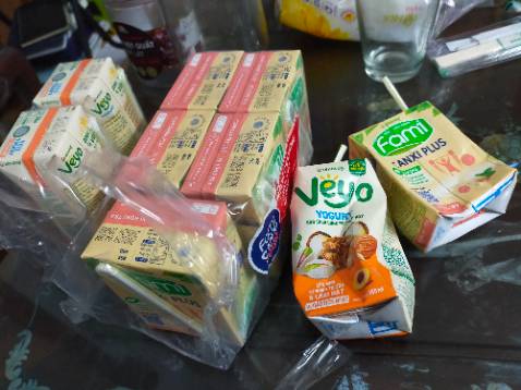 Vị kỳ kỳ sao ấy, nhưng nói chung vẫn uống được. Hạn xa tới 4/2024, nhưng mà thôi chắc 1-2 tháng là hết ấy mà