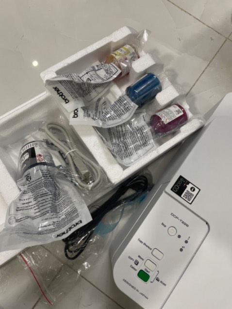 Lúc đặt hàng thấy thông tin tặng thêm 1 bình mực đen nhưng khi nhận không có tặng? Nhờ shop gửi bổ sung nhé
Chưa dùng, nhưng cảm quang ban đầu khá ổn. Máy nhìn xịn xò lắm Lúc đặt hàng thấy thông tin tặng thêm 1 bình mực đen nhưng khi nhận không có tặng? Nhờ shop gửi bổ sung nhé
Chưa dùng, nhưng cảm quang ban đầu khá ổn. Máy nhìn xịn xò lắm