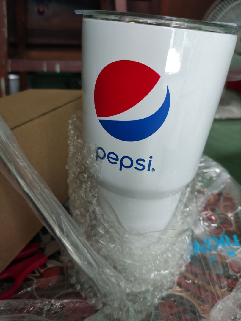 1.Giao hàng nhanh,đóng gói chuẩn 💯
2.Được tặng quà như ý khá ưng 👍
3.Tiki tl thắc mắc khách hàng chịu 😘
4.Khuyến cáo mn hạn chế sd nước uống có gas nhiều 🤫 1.Giao hàng nhanh,đóng gói chuẩn 💯
2.Được tặng quà như ý khá ưng 👍
3.Tiki tl thắc mắc khách hàng chịu 😘
4.Khuyến cáo mn hạn chế sd nước uống có gas nhiều 🤫