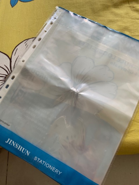 (*) Đánh giá không tính điểm
Thấy tiêu đề ghi màu đỏ mà giao màu xanh, chất lượng nilong thì đẹp và trong mà đóng gói không tốt, bìa nilong mà nhà bán gấp lại bỏ vào hộp để giao nên bị hư bìa không còn trơn nữa (*) Đánh giá không tính điểm
Thấy tiêu đề ghi màu đỏ mà giao màu xanh, chất lượng nilong thì đẹp và trong mà đóng gói không tốt, bìa nilong mà nhà bán gấp lại bỏ vào hộp để giao nên bị hư bìa không còn trơn nữa