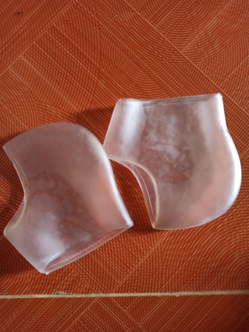 mới sử dụng được 2 lần. sản phẩm giữ ẩm nhưng ko có thời gian để dùng thường xuyên