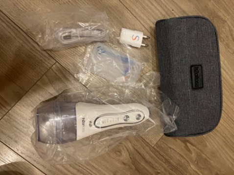 Máy đầy đủ phụ kiện như mô tả. Máy với 5 cấp độ mạnh. Cấp độ 5 rất mạnh