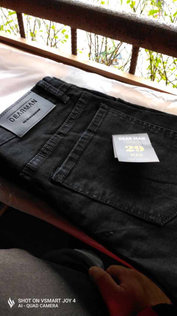 Mặc rất sướng, vải co giãn tốt