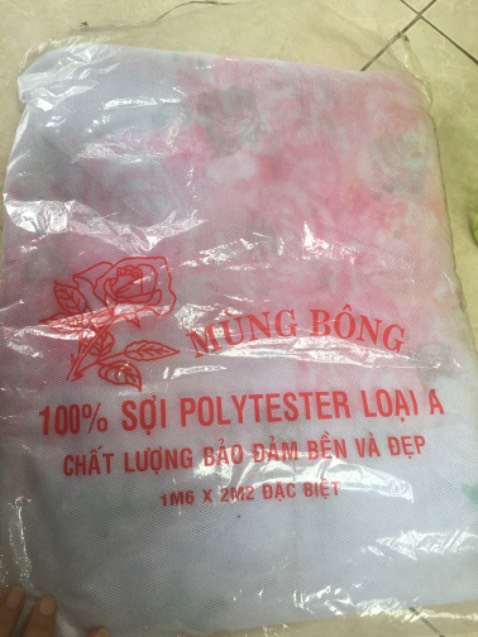 Mình chất liệu khá mỏng, nhưng nhìn chung ổn so với giá thành. Màu sắc đẹp. Cao ráo. Dễ sử dụng. Mỗi cái viền hơi sến phải tháo ra.