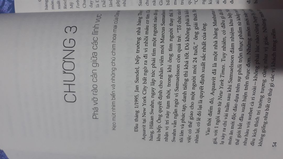 Dài dòng. 
Cảm giác khó đọc
Nhiều tên nước ngoài, dữ kiện làm loãng thông tin, ít giá trị. Trình bày chưa khoa học, gây cảm giác ngán! 
Chưa có phần tóm tắt phương pháp, ý chính cốt lỗi để người đọc dễ theo dõi. Chưa tìm thấy chỗ hay và đáng thuyết phục. Lúc trước đọc review ai cũng bảo hay ho, thật mất lòng tin.