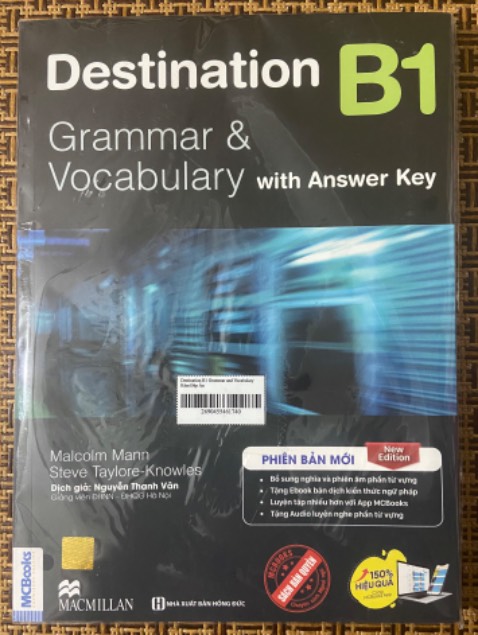 - Giao hàng nhanh.
- Sách được đóng gói cẩn thận.
- Phù hợp cho những bạn đang ở trình độ B1 hoặc B2 nhưng muốn ôn lại B1.
- Kiến thức có độ khó không quá cao.