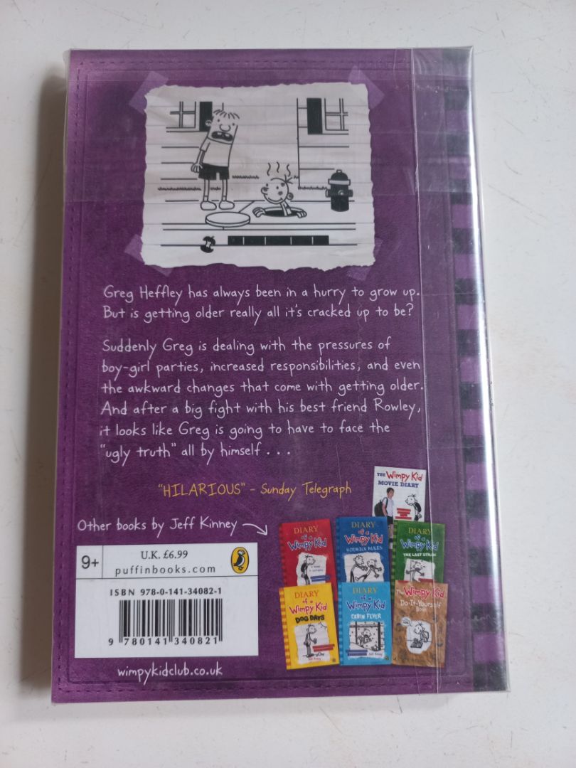 Nội dung mình chưa đọc, nhưng trước mắt là thấy hài lòng về bảo quản sách của Tiki. Sách đọc bọc qua 1 lớp bảo vệ nên trông rất mới. Mình thích lắm.