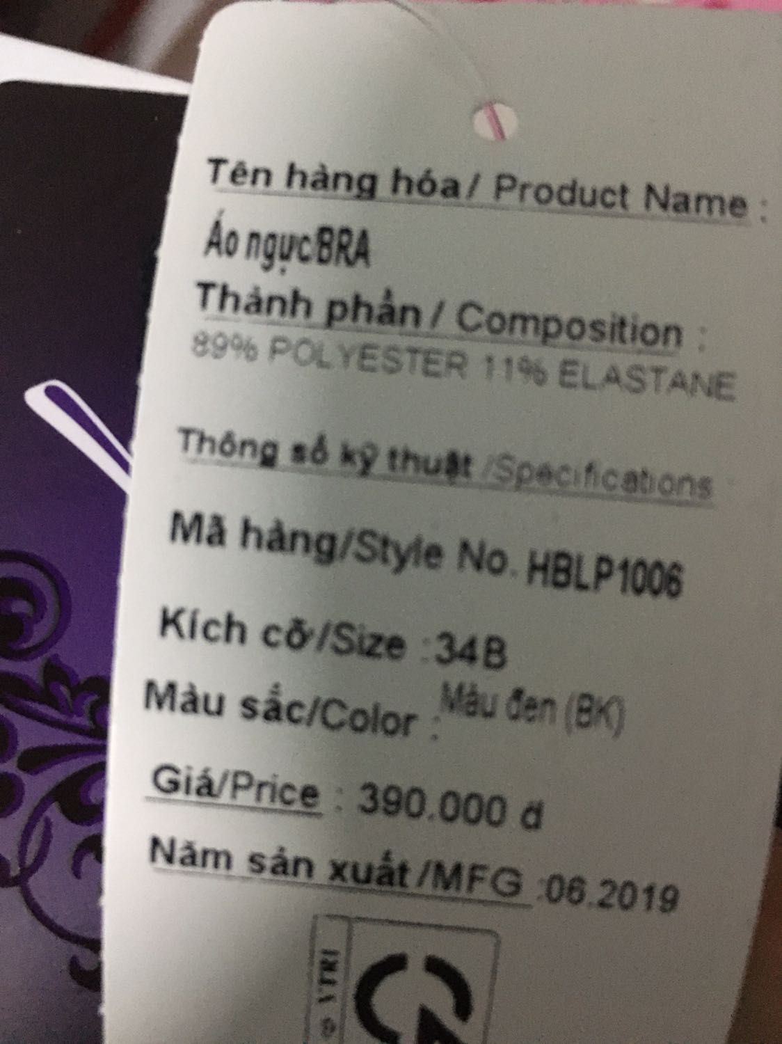 Mình mặc áo sabina nhiều rồi nhưng trước toàn mặc loại mút vừa. Giờ mới muathurw loại mút dày, mặc rất đẹp, mút dày gấp 2-3 lần loại mút vừa. Đóng gói cẩn thận