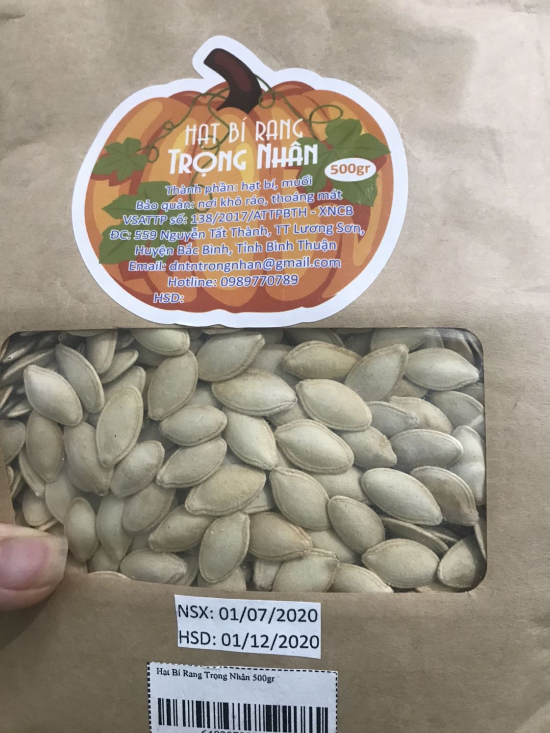 Ngon lắm nha mọi người, nên mua nhé
Đóng gói cẩn thận
Hạn sử dụng đầy đủ hết ấy
Hạt bùi, giòn tan!!! 
Sẽ ủng hộ shop lần 2 nè