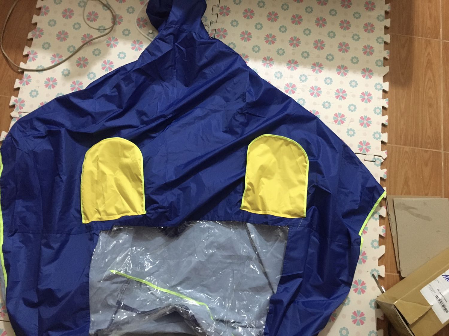 Sản phẩm không đúng hình ảnh, mua loại 1 đầu lại giao loại 2 đầu, chất lượng, hình dạng, kích thước đều không đúng như quảng cao. Tôi Đề nghị được trả lại sản phẩm và trả lại tiền cho Tôi. Quá tồi! Sản phẩm không đúng hình ảnh, mua loại 1 đầu lại giao loại 2 đầu, chất lượng, hình dạng, kích thước đều không đúng như quảng cao. Tôi Đề nghị được trả lại sản phẩm và trả lại tiền cho Tôi. Quá tồi!