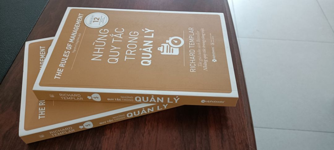 đóng gói cẩn thận, sách giao chỉnh chu. nội dung cần thiết cho quản lý