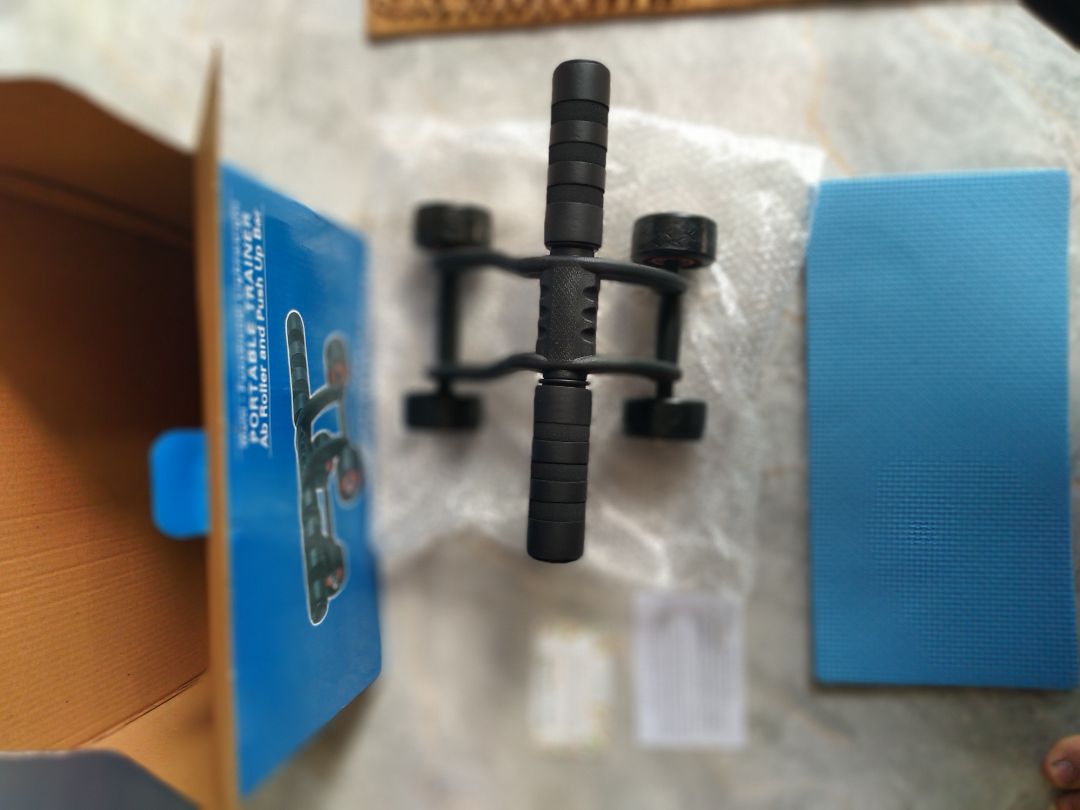 mình chưa dùng chưa biết sp bền chắc ra sao nhưng đóng gói vs giao hàng quá nhanh và tốt luôn, ,nhãn mác đầy đủ ,cầm thử qua thì mình thấy rất chắc và nặng ,ko lỏng lẻo ,sp thì y hình trên shop, chắc là dùng tốt thôi, cho 5* ???