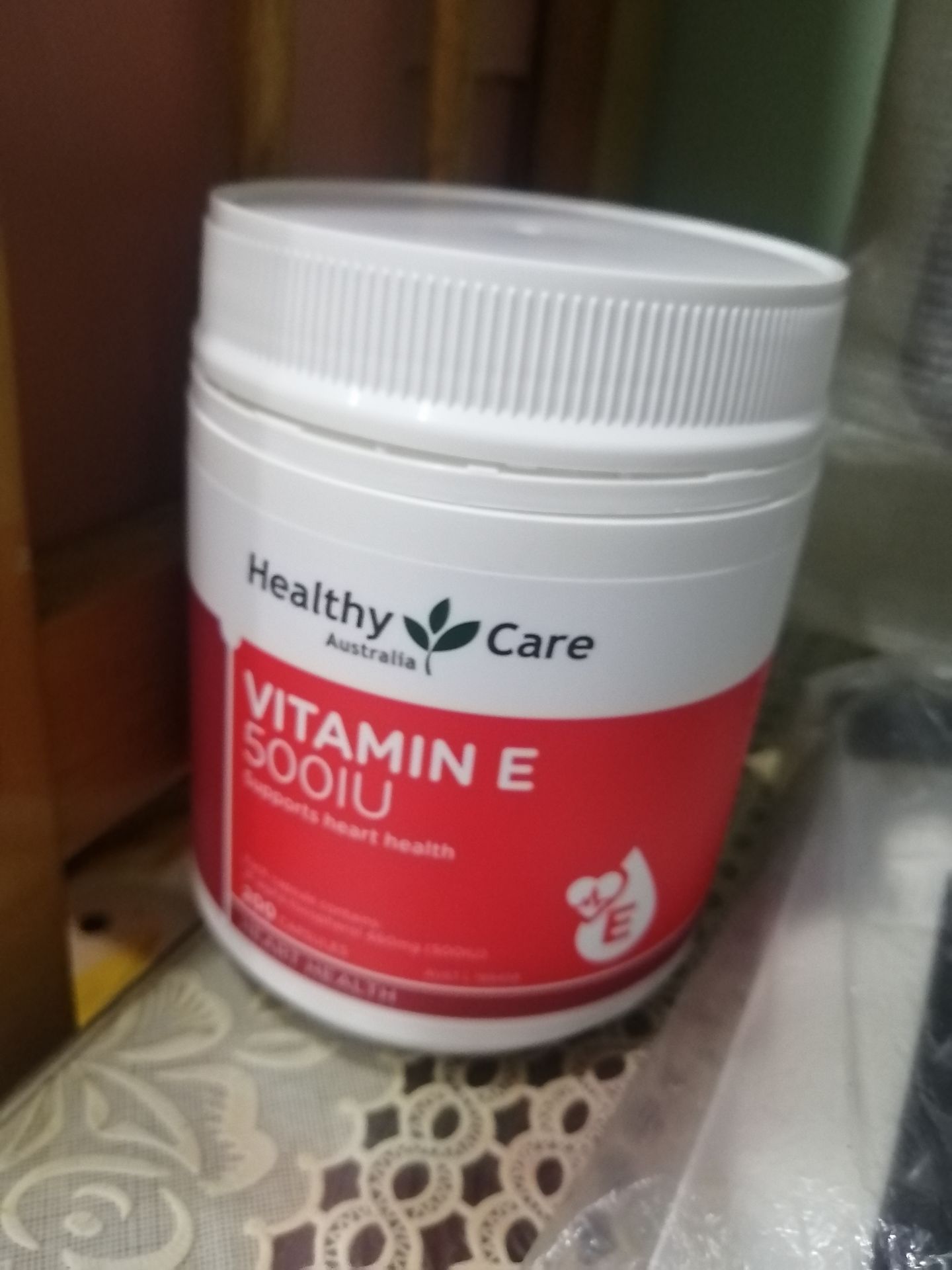 Giao hàng rất nhanh, sản phẩm được đóng gói cẩn thận, nguyên vẹn. Date còn rất xa nên sử dụng thoải mái.