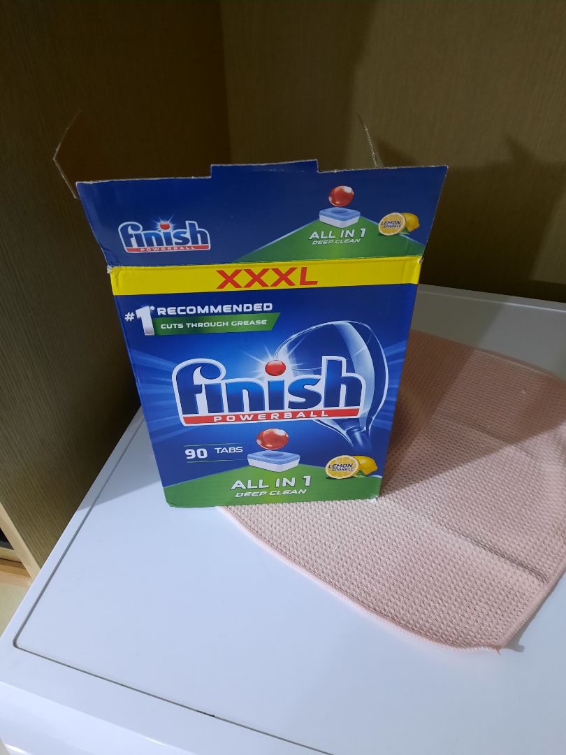 sản phẩm đúng mô tả. rửa sạch. giá cả hợp lý. theo nhà sx thì dùng loại all in1 này bảo vệ máy rửa bát tốt hơn loại classic.