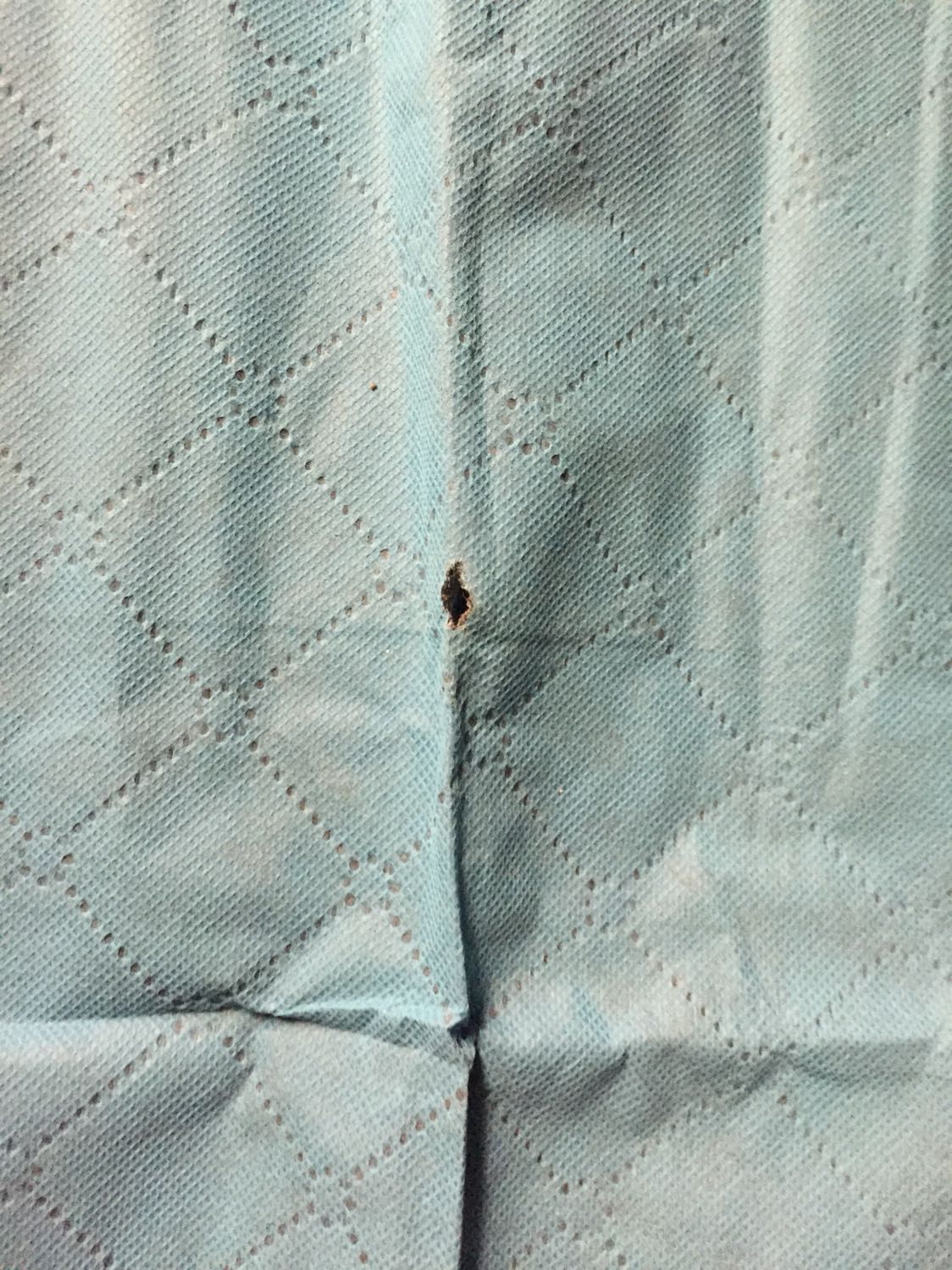 Tôi mới bóc hàng ra đã có 1 túi bị rách rồi!
Chờ phản hồi từ admin