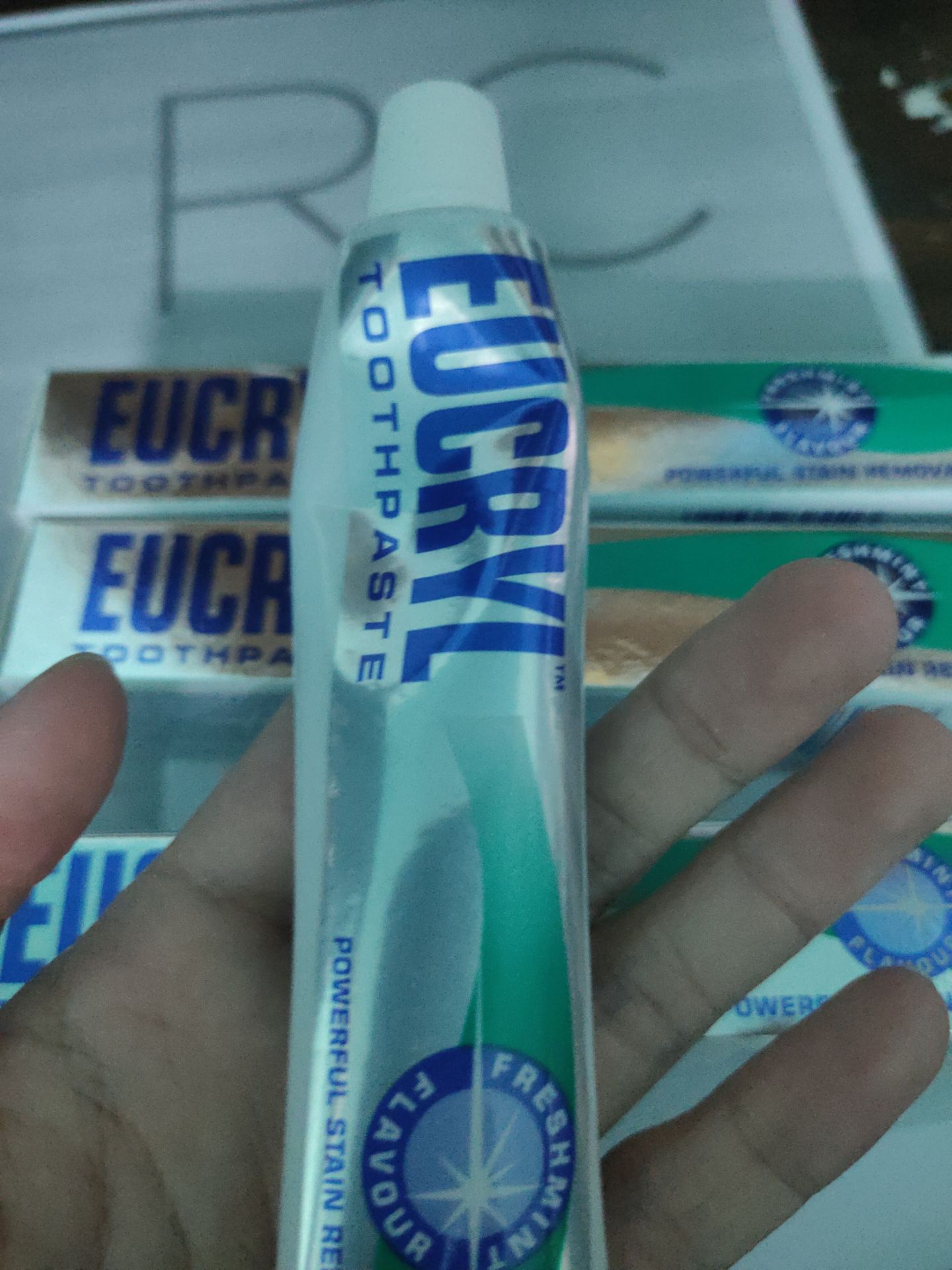 hàng sài rất oke shop giao hàng rất nhanh đóng gói cẩn thận và chu đáo . nói chung rất ưng ý giá rẻ nữa . dùng rất tốt