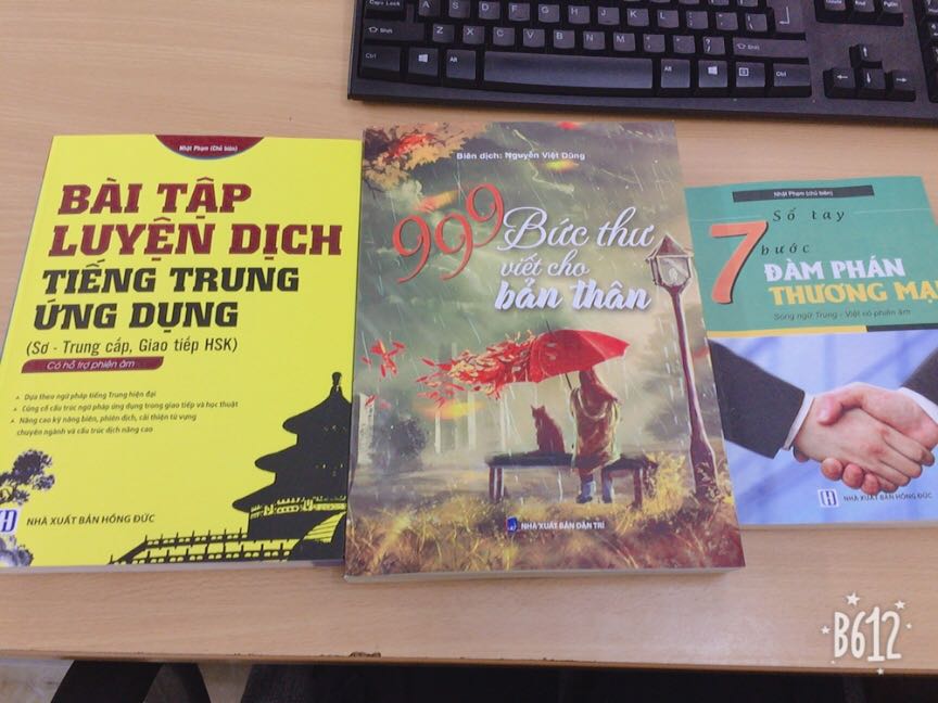 Sách đẹp, không quăn góc, gói cẩn thận ,vận chuyển và giao hang nhanh chóng. Tốt!!!