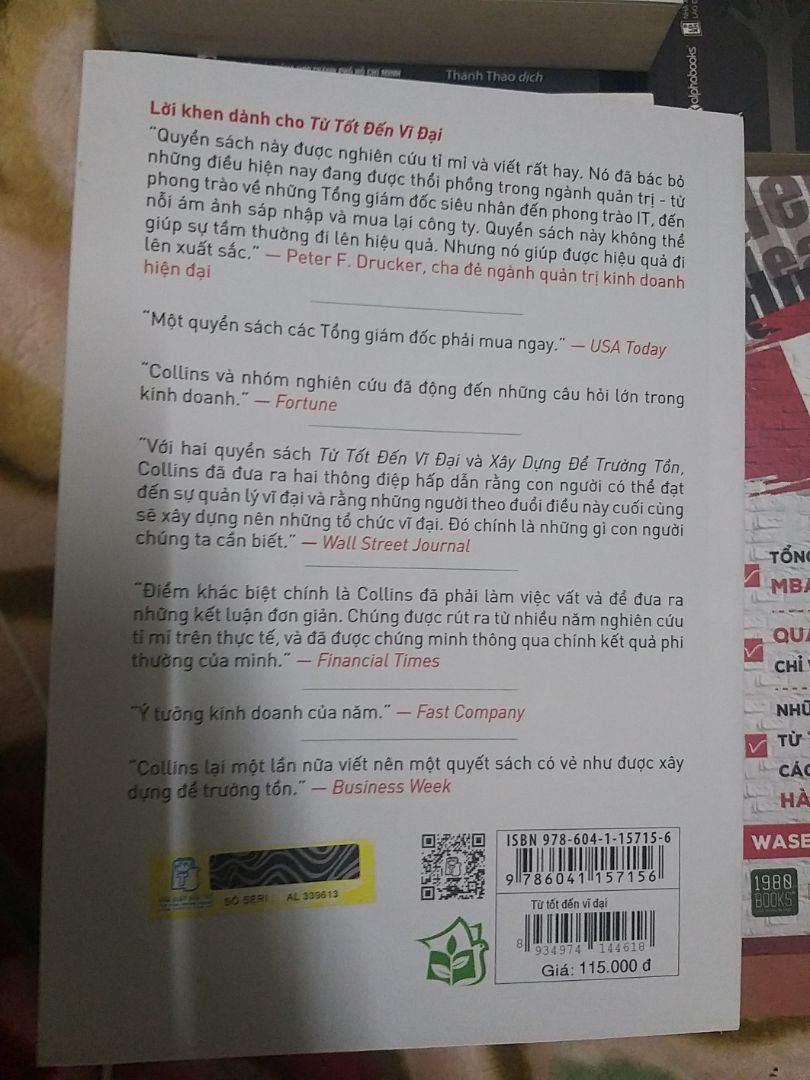 1 tượng đài trong số các tác phẩm về kinh doanh.Tác phẩm là kì công của nhóm nghiêm cứu khi lục lọi hết mọi doanh nghiệp từ báo chí,đội ngũ quản trị,các hồ sơ báo cái tài chinh,văn bản lưu hành nội bộ.Nhóm nghiên cứ đã chỉ ra các cách thức mà các cty lớn mạnh trở nên vĩ đại.Từ hơn 100 cty với phương pháp loại bỏ bằng các tiêu chuẩn để lại 19 rồi 1 cty vĩ đại.Đây là cuốn sách dành cho mọi doanh nghiệp