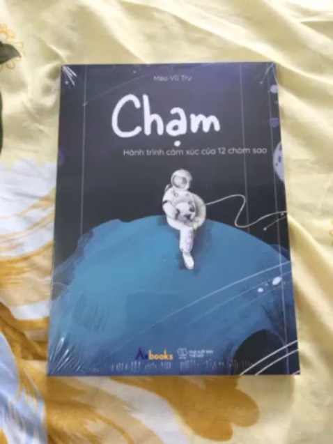 Sách hay, bìa đẹp, gói hàng kỹ lưỡng và giao hàng nhanh chóng. Vote 5 sao