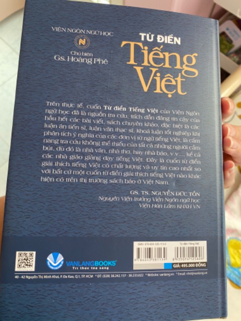 Sách in rất đẹp, giao nhanh, chất lượng tốt, mua trong dịp giảm giá nên rất hài lòng.