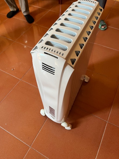 Hàng bị bóp méo, chưa sử dụng nên chưa biết thế nào.