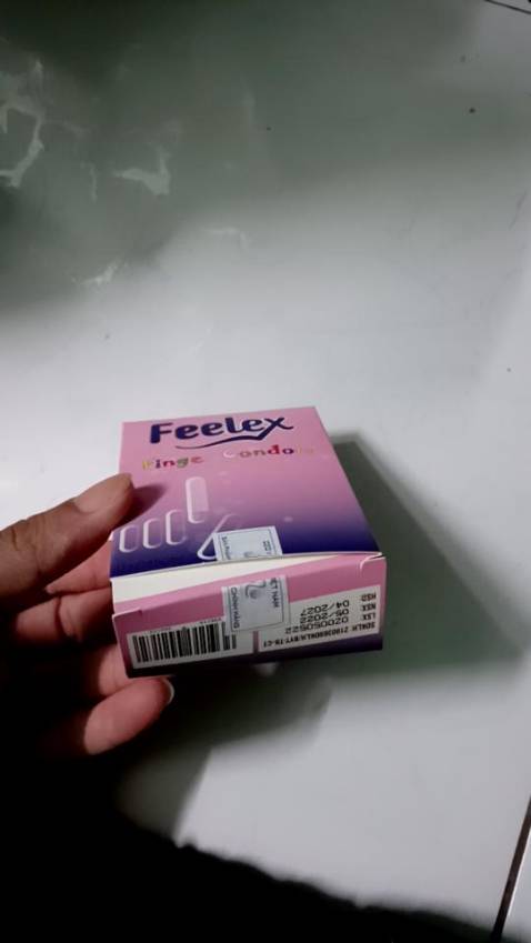 Công cụ tuyệt vời cho màn Fingering. Cực kỳ tuyệt vời để cho nàng chỉ biết nằm im mà hưởng thụ ạ. Tuyệt lắm hihi Công cụ tuyệt vời cho màn Fingering. Cực kỳ tuyệt vời để cho nàng chỉ biết nằm im mà hưởng thụ ạ. Tuyệt lắm hihi