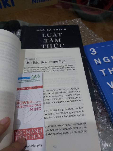 chất lượng sách chuẩn, giao hàng nhanh, thái độ lịch sự. Sẽ ủng hộ thêm, cảm ơn shop