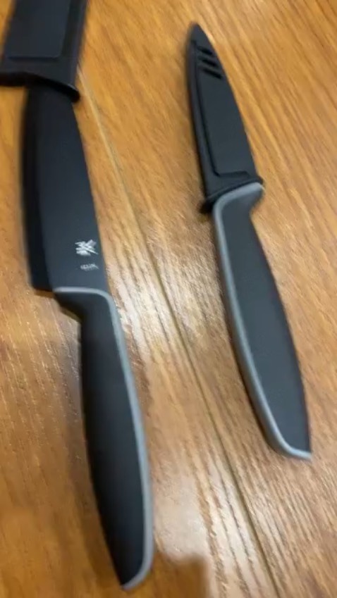 Chất lượng hoàn thiện tốt, cầm nắm vừa tay. shop giao hàng nhanh, rất hài lòng