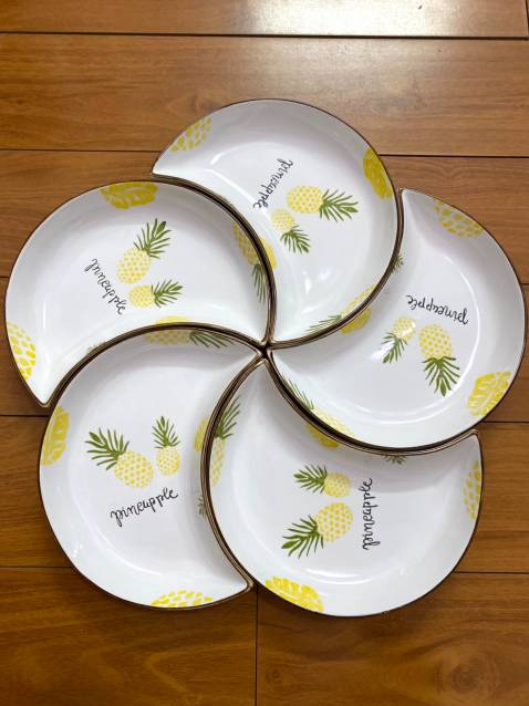 Bộ bát đãi đẹp, mới khui hàng chưa *** đồ ăn nhưng nhìn là thấy ngon cơm rồi. Hàng đóng gói chắc chắn, tiki giao hàng nhanh, shipper thân thiện