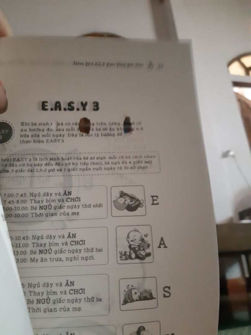 lần đầu tiên mình mua sách ở tiki nhưng hơi thất vọng.sách hơi cũ và bị lũng lỗ,bị cuốn góc rất nhiều