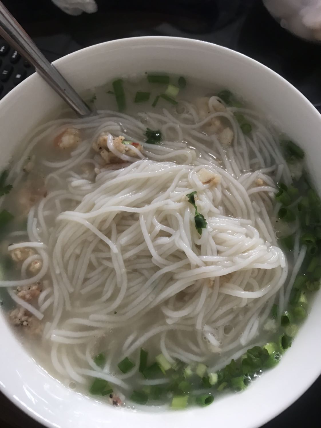 Giấy dùng rất mềm mịn , giá rẻ hợp lý mjh đã mua nhiều lần giao nhanh . Lun ủng hộ cho 5 sao chất lượng