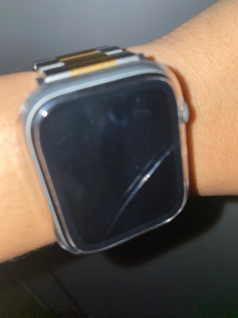 Hàng dởm, tận 100k tưởng chất lượng. Dùng đc 10 ngày để trên bàn tự nứt mặt kính (không hề làm rơi)