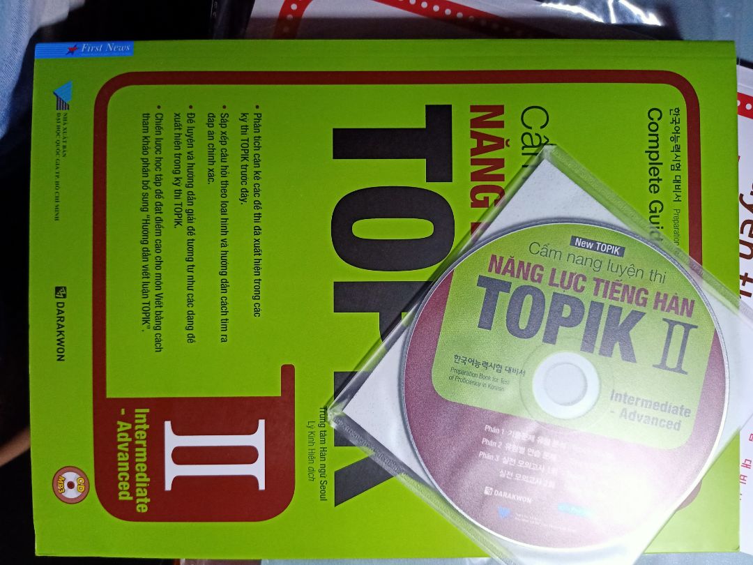 Sách hay. vì chỉ mới đọc sơ nên cũng không biết như nào nhưng nhìn chung nội dung OK phù hợp cho những bạn đang học trung cấp rèn luyện trình độ của mình. sách gói kỹ càng. giao hàng nhanh. cảm ơn tiki nhá ?