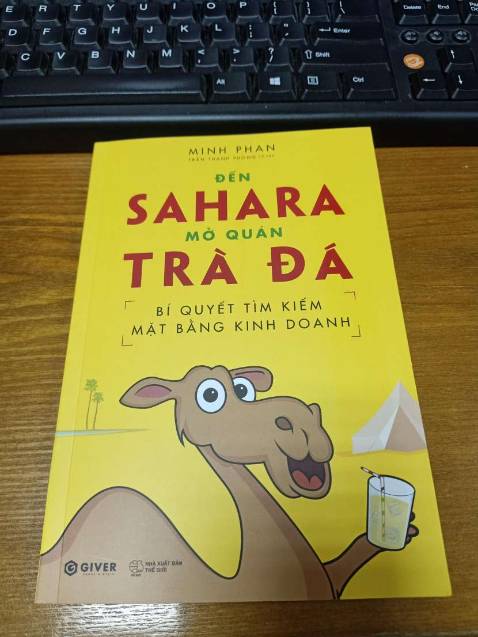 Tiki giao hàng rất nhanh, mình tranh thủ đọc vì mong chờ em nó từ ngày biết thông tin em nó sắp ra mắt.
Cảm ơn tác giả MINH PHAN và GIVER BOOKS đã cho ra đời tác phẩm thật sự hữu ích dành cho anh em nào đang tìm kiếm mặt bằng kinh doanh. Sách viết khá dễ đọc, chia sẽ kinh nghiệm thực tế hơn 10 năm săn mặt bằng của tác giả. Mỗi chương sách luôn có ví dụ thực tế, các con số minh họa cụ thể, hình ảnh rõ ràng giúp đọc giả rất dễ hình dung câu chuyện.
Các bạn hãy đọc và trải nghiệm thực tế nhé.
Lộc BasuriSport.