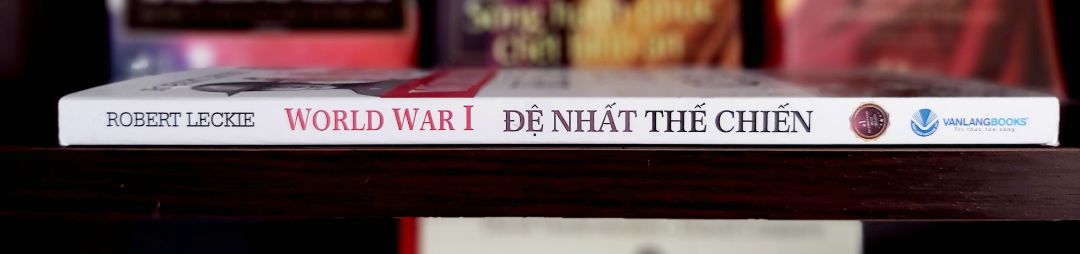 Sách đẹp, giấy in trắng, bìa được dập chữ nổi. Nhiều thông tin lịch sử bổ ích, được trình bày cô đọng dễ hiểu. Nhiều hình minh họa.
Dịch vụ Tiki tiện ích, giao hàng nhanh. Nhân viên giao hàng thân thiện, sẵn sàng tư vấn hỗ trợ KH. Like & Thanks!