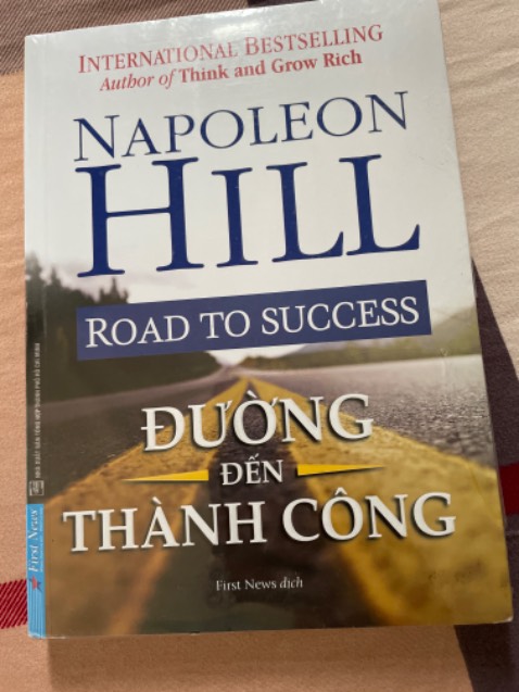 Sách đẹp đóng gói cẩn thận Sách đẹp đóng gói cẩn thận